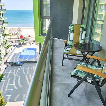 Moonstar Apartment - Spa N Pools Beach Resort Mamaia Dış mekan fotoğraf