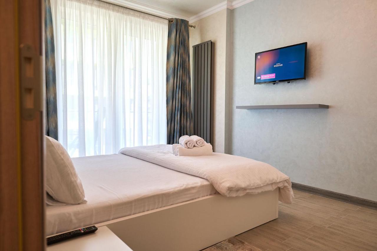 Moonstar Apartment - Spa N Pools Beach Resort Mamaia Dış mekan fotoğraf