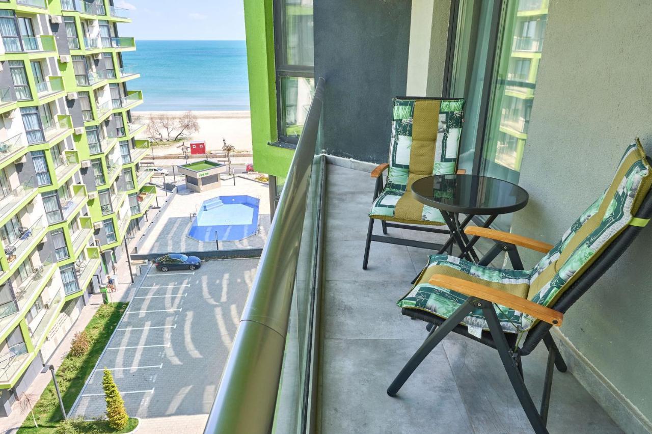 Moonstar Apartment - Spa N Pools Beach Resort Mamaia Dış mekan fotoğraf